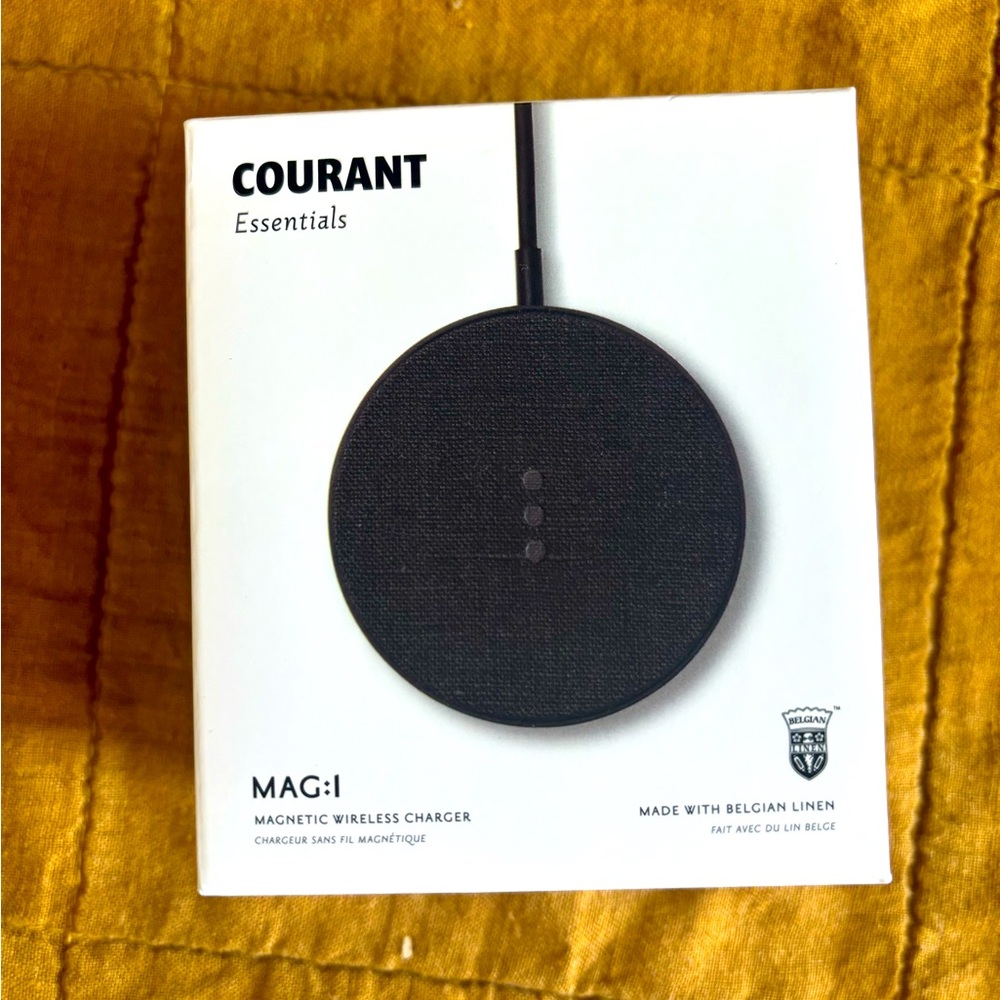 Courant Essentials MAG 1 Phone Charger NWOT